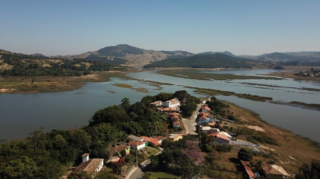 projeto-piloto-educação-ambiental-dentro-nepomuceno